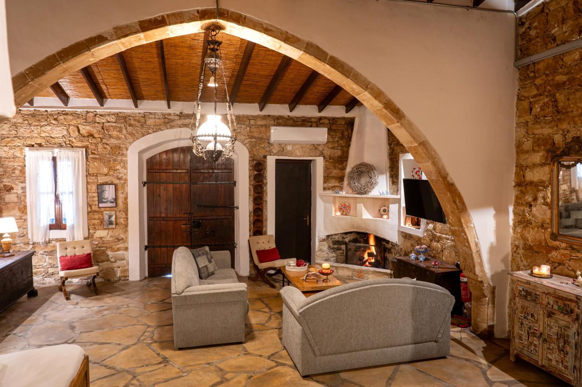 Oinoessa Traditional Boutique Guest Houses Lofou Exterior foto